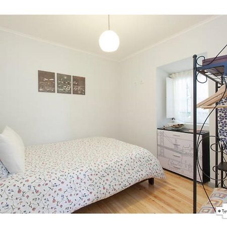 Typical Apartment Lisbon Exterior photo