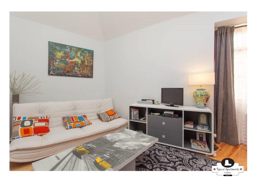 Typical Apartment Lisbon Exterior photo