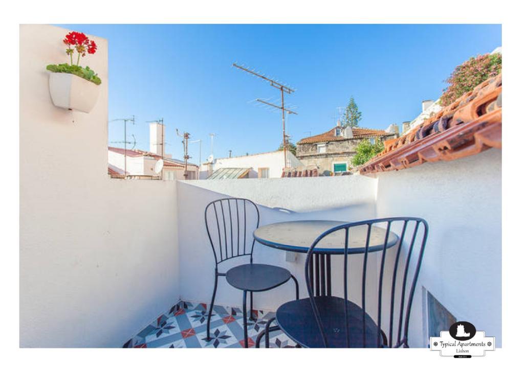 Typical Apartment Lisbon Exterior photo